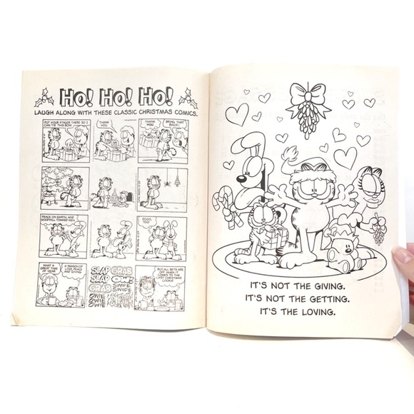 Vintage 1998 Garfield Promotional Christmas Colouring Book Holiday Fun Games Kid - Picture 5 of 7